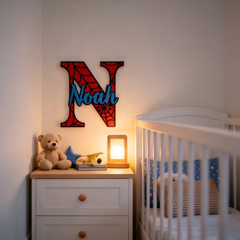 맞춤형 스파이더웹 이름 걸이 장식, 나무 글자가 새겨진 - Wooden Letter Sign 리뷰 및 가격